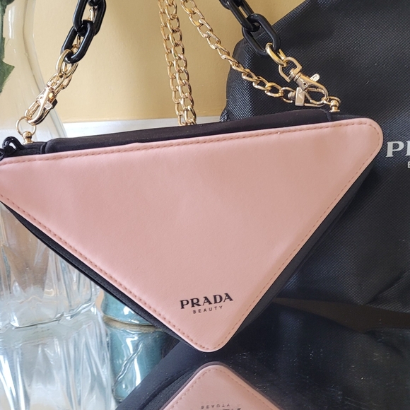 Prada triangle beauty pouch - Picture 14 of 16